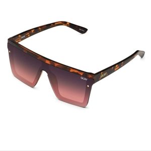Quay hindsight sunglasses